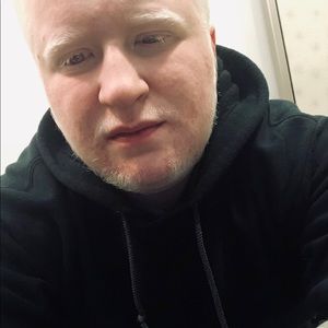 Meet your Posher, Hunter